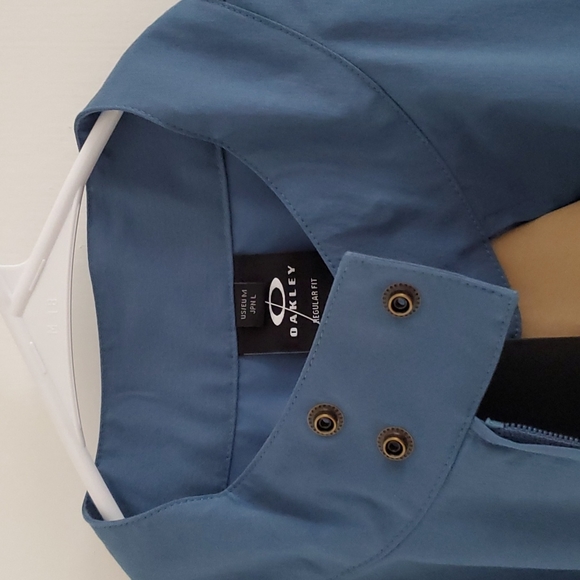 Oakley Men's Jacket - Picture 6 of 8